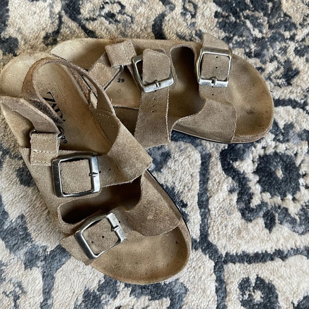 Zara genuine suede boys sandal